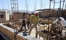 دانشجویان امام صادق(ع) به اردوی جهادی در عراق رفتند/ حضور ۳۰ ملیت از «جامعه المصطفی» در خوزستان