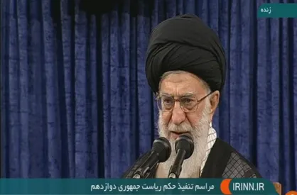 مسئولان از شنیدن نظر مخالف آشفته نشوند/ قدر نیروی انقلابی را بدانید/ تعامل با دنیا نباید ما را از دشمنی دشمنان غافل کند