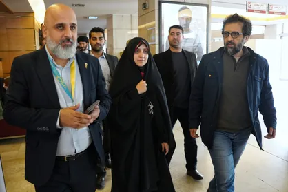 معاون زنان و خانواده رئیس جمهور به تماشای کدام فیلم جشنواره فجر رفت؟