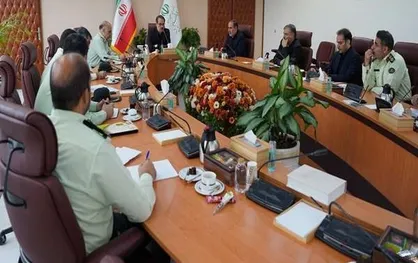 خدائیان: برای برخورد با مفسدین اقتصادی باید به سراغ دانه درشت&zwnj;ها رفت/ انتقاد از بخشنامه&zwnj;های ۲۴ ساعته