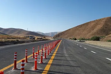 پوشش تلفن همراه در ۲۱۷ کیلومتر از جاده‌های کردستان ضعیف است