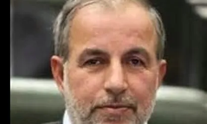 کوچکی&zwnj;نژاد از تأخیر در طرح سوال از رئیس جمهور انتقاد کرد