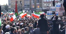 حضور تاریخی مردم کرمان در مراسم تشییع پیکر‌های مطهر ١٠ نفر از شهدای جنگ رمضان+فیلم و تصاویر شهدا