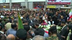 ورود ۶ شهید گمنام به چهارمحال و بختیاری همزمان با ایام فاطمیه+فیلم