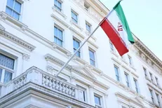 سیم خاردار در کرانه باختری و بمب در مدرسه میناب؛ هر دو از یکجا آب می‌خورد + عکس