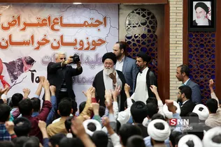 حضور و سخنرانی آیت الله علم الهدی در اجتماع اعتراض آمیز حوزویان خراسان علیه اقدامات خصمانه آمریکا
