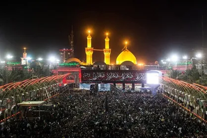 صور اربعین حسین نواخته شد/ حب&zwnj;الحسین یجمعنا ابراز همبستگی مردم ایران و عراق