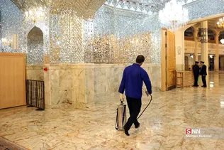  ضد عفونی کردن حرم حضرت فاطمه معصومه(س)