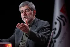 عباسی: تفاوت رویکرد خاتمی و روحانی در مسئله هسته‌ای / احمدی‌نژاد جرأت علمی داشت + فیلم