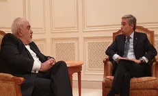 دیدار و گفتگوی ظریف و همتای کانادایی در مسقط درباره سقوط هواپیمای اوکراینی