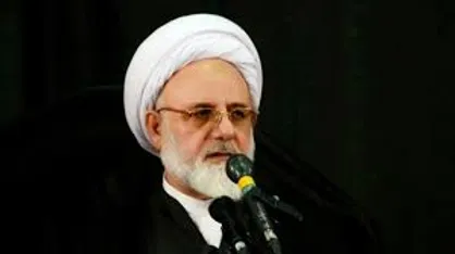 دعوت از امام جمعه ایلام برای حضور در اردوی جهادی کرمانشاه/ در صورت عدم تغییر رفتار استعفا تنها راه بازگشت اعتماد مردم به این جایگاه است