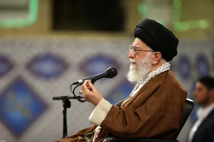 دیدار رهبر معظم انقلاب با فرماندهان و مسئولان نیروی دریایی ارتش