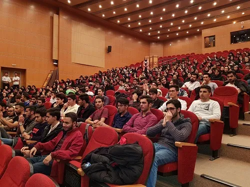 جشن پنجمین سالروز تاسیس انجمن اسلامی دانشجویان دانشگاه زنجان برگزار شد