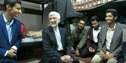 سعید جلیلی با دانشجویان دانشگاه ولایت ایرانشهر دیدار کرد+ تصاویر