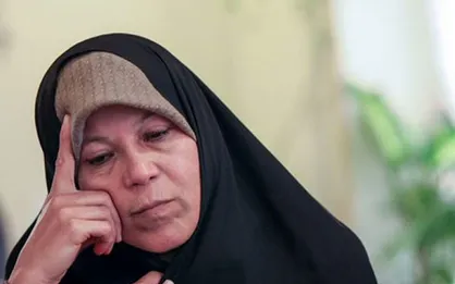 فائزه هاشمی، این بار توهین به پیامبر اسلام(ص) / برائت دوستان و خانواده هاشمی از فرزند عجیب و غریب!