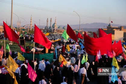 پیاده روی بزرگ عید غدیر از حرم حضرت معصومه (س) تا مسجد جمکران
