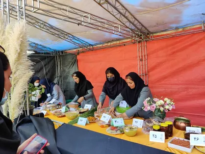 رقابت بانوان منطقه دو در جشنواره غذای سالم