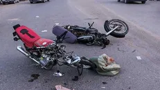 کاهش ۳۱ درصدی تصادفات موتورسیکلت‌ها در قم/والدین مانع رانندگی فرزندان فاقد گواهینامه شوند
