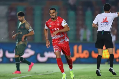 صدر جدول قرمز شد / پرسپولیسی&zwnj;ها با دو بازی کمتر بر قله لیگ برتر