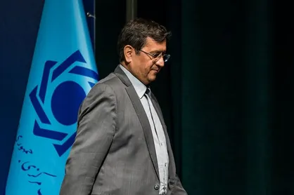 ابراز نگرانی رئیس کل بانک مرکزی از بودجه ۹۹