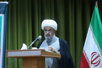ترکیب اتحادیه اسلامی و امت واحده ما را به تمدن نوین اسلامی می&zwnj;رساند