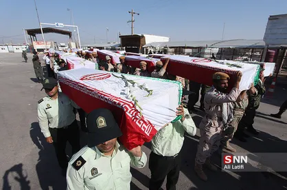ورود پیکر مطهر ۴۴ شهید دوران دفاع مقدس از مرز شلمچه به میهن اسلامی