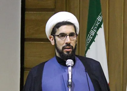 جزو کسانی باشید که امام زمان از وجودشان خوشحال هستند/ با گره خوردن به اهل بیت محدودیت علم خود را جبران کنید