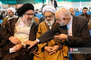 همایش روحانیت و حوزه انقلابی با حضور 2500 نفر از ائمه جمعه در اصفهان