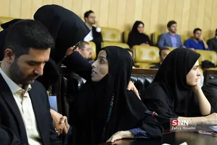 آ‌یین تجلیل از خبرنگاران با حضور رییس مجلس