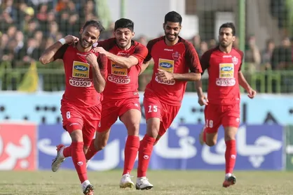 خلاصه بازی صنعت نفت آبادان ۰ - پرسپولیس ۱