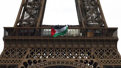 بازداشت ۶ فعال حامی فلسطین پس از برافراشتن پرچم فلسطین بر فراز برج ایفل  + فیلم