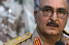 حفتر صدها مزدور جدید از موریتانی و نیجر به لیبی منتقل کرده است
