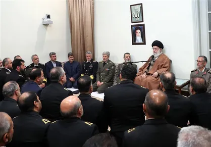 دیدار فرماندهان نیروی دریایی ارتش با رهبر انقلاب اسلامی