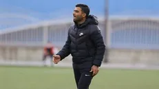دستیاری روانخواه در استقلال تایید نشد