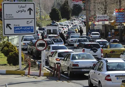 ترافیک سنگین در جاده چالوس / اوج تردد بین ساعات ۱۸ تا ۱۹ بوده است