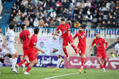 جدول لیگ برتر پس از پایان بازی تراکتور و ملوان / سپاهان قهرمان نیم فصل و پرسپولیس دوم ماند +عکس