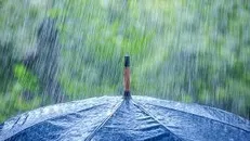 بارش‌ها سه شنبه در جنوب شرق کشور/ تداوم آلودگی شهر‌های بزرگ تا چهارشنبه