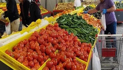 افت قیمت گوجه فرنگی در میادین میوه و تره بار