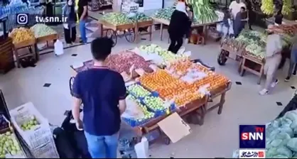 تصاویری از لحظه انفجار یکی از پیجر&zwnj;ها در فروشگاه&zwnj;های بیروت