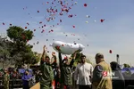 تشییع و تدفین دو شهید گمنام دفاع مقدس در باغ موزه قصر تهران