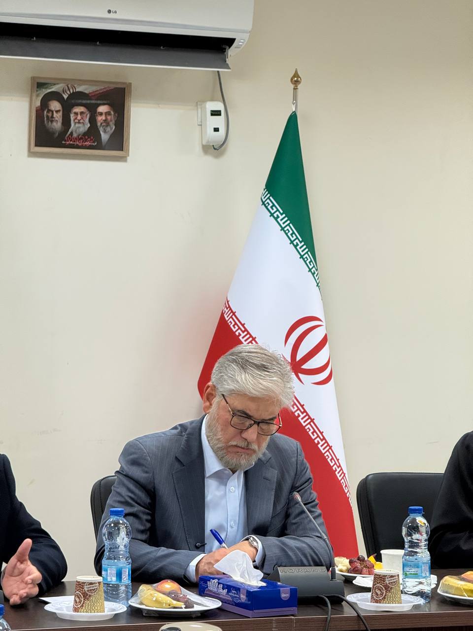 سیمایی صراف: توسعه علمی شرط بقای ایران است/ نقض مصونیت رهبران سیاسی ننگ کشور مدعی حقوق بشر است