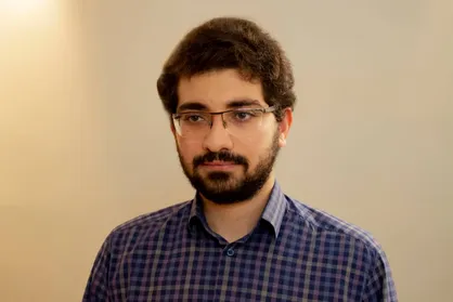 دولت در برابر اهانت به مقدسات مواضع شدیدتری اتخاذ کند