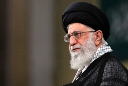آیت&zwnj;الله مرتضی تهرانی: جامعیت آقای خامنه&zwnj;ای در هیچ یک از علمای اسلام نیست