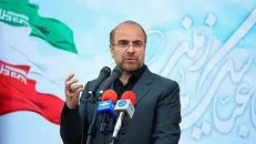 قالیباف: راهکار عبور از مشکلات اقتصادی کشور بازگشت به فرهنگ دفاع مقدس است