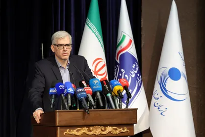 پرتاب منظومه ماهواره&zwnj;ای شهید سلیمانی از سال ۱۴۰۵ آغاز می&zwnj;شود/ نمونه دوم ماهواره &laquo;ناهید ۲&raquo; آماده پرتاب است + فیلم