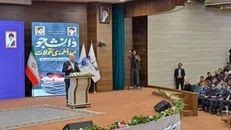 قالیباف: من قول شفافیت دادم اما همه نمایندگان این وعده را ندادند/ مجلس در عزل و نصب‌ها دخالت نکند