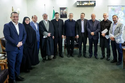 پزشکیان:راه بازگشت برای ورزشکاران خطاکرده باز است