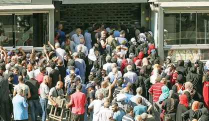 حل بحران کمبود نان و بازگشت به کار تدریجی کارمندان در لبنان