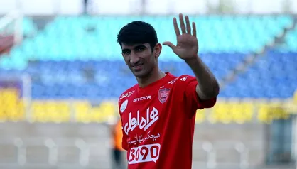 خوش شانسی عجیب پرسپولیس روی ضربه پنالتی +فیلم