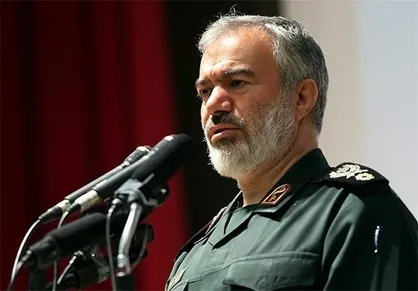 هشدار قاطع فرمانده نیروی دریایی سپاه به آمریکا/ کوچکترین اهمال در خلیج فارس باعث غرق شدن ناوتان می&zwnj;شود!